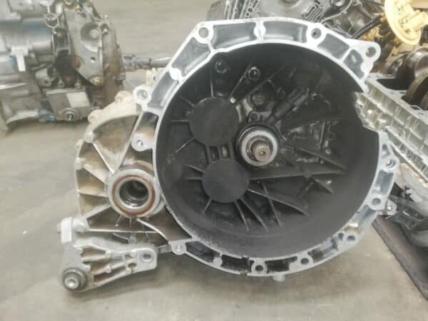 VOLVO S60 2011 MANUAL GEARBOX FOR SALE