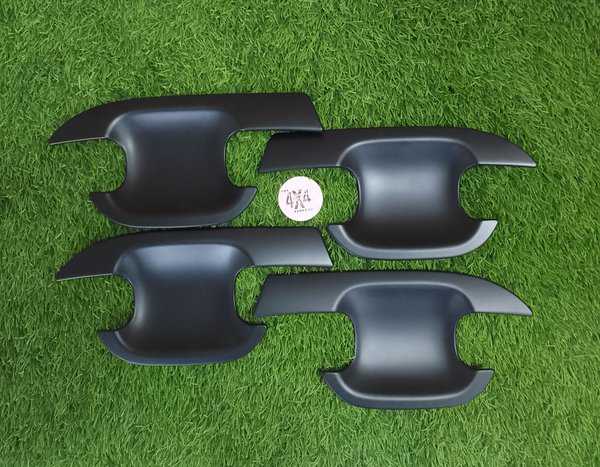 Volkswagen Amarok 2023 aftermarket Matt black door handle covers