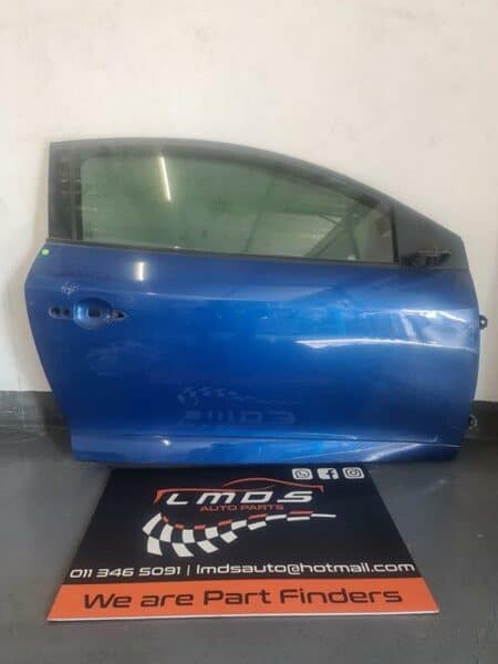 Renault Megane front door