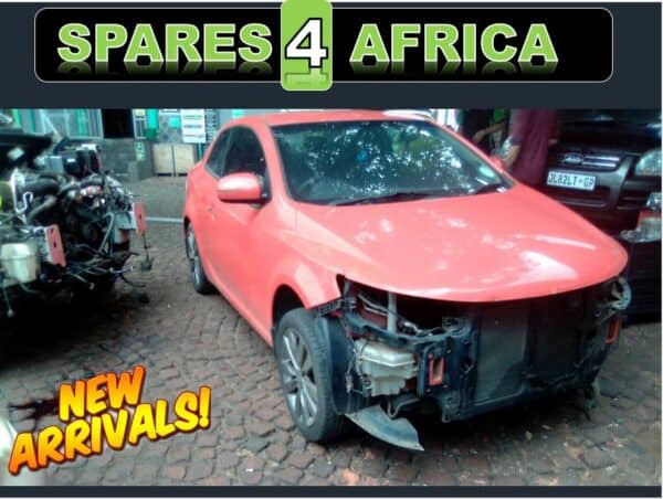 Kia Cerato 2.0 Coupe 2012 stripping for spares and parts