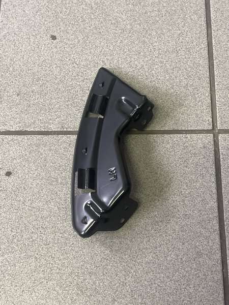 Hyundai Tucson bracket fr bumper side