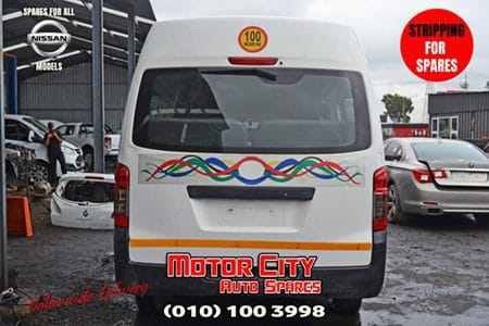 Nissan NV350 2.5 16 Seater Impendulo