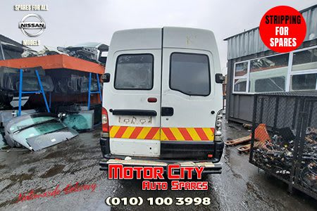 Nissan Interstar MK2 2.5