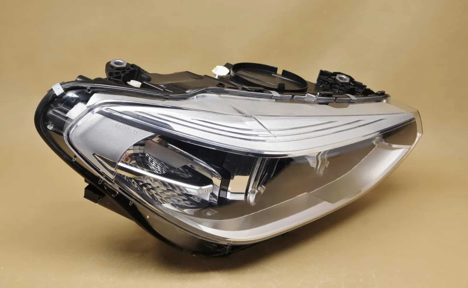 BMW X3 G01 G02 18-21 RH FRONT HEADLIGHT 7494050