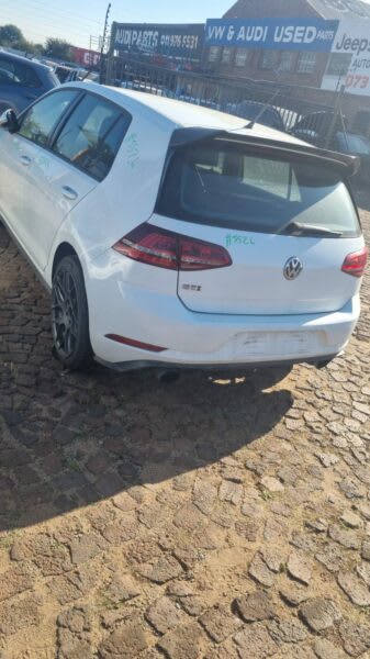 Volkswagen Golf 7 GTI Stripping for spares and parts