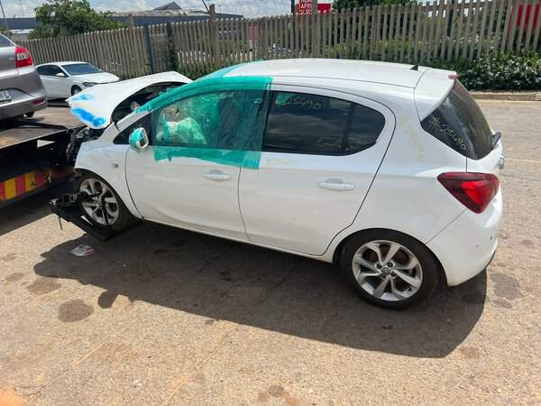 Opel Corsa 2017- Stripping for spares
