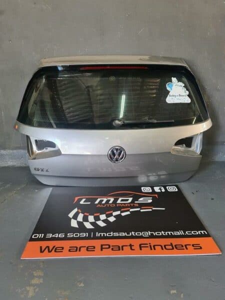VW Golf 7GTI tailgate