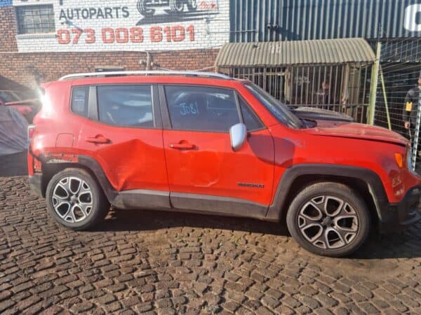 Jeep Renegade 1.4 stripping for spares and parts