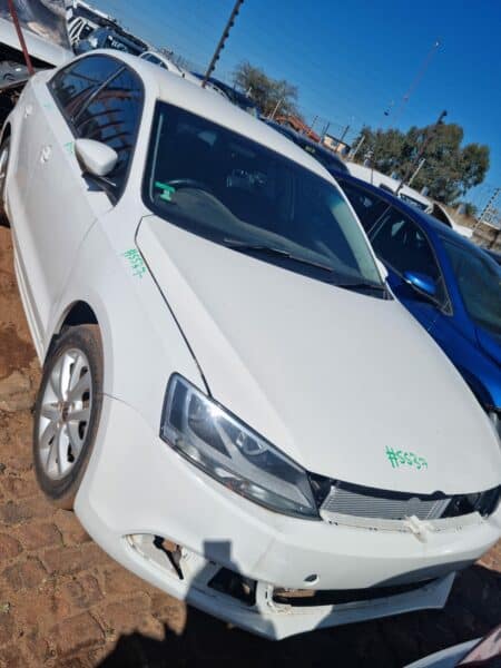 Volkswagen Jetta 6 TSI Stripping for spares and parts