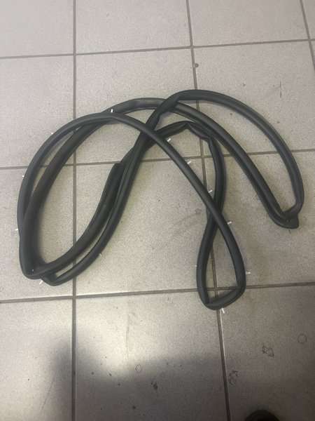 Hyundai h100 w/strip fr dr side LH for Hyundai H100