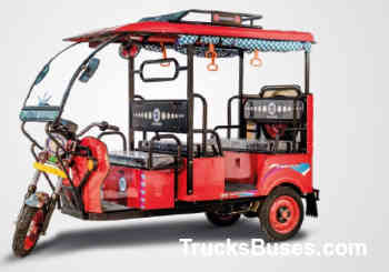 Indo Wagen Q8 Smart E Rickshaw Images