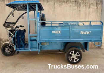 Vande Bharat LDR 3 Wheeler Images
