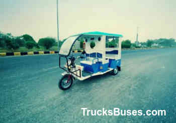 Divya Enterprises Deluxe E Rickshaw Images