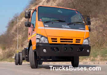 SML Samrat XT Truck Images