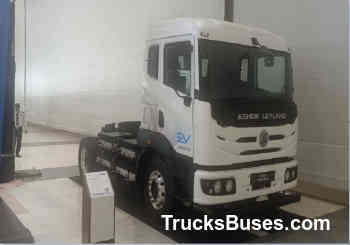 Ashok Leyland 5530 EV AN Electric Tractor Trailer Images