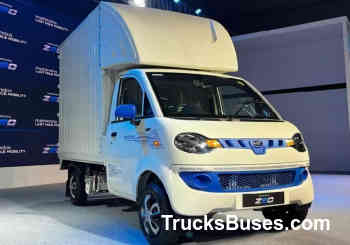 Mahindra Zeo V1 DV EV Mini Truck Images