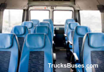 Force Traveller 3350 Wider: 12 / 13 Seater Van Images