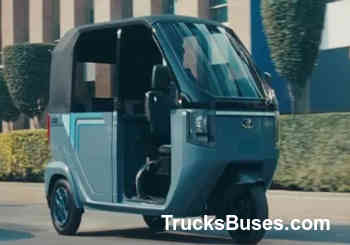 Mahindra Udo Auto Images