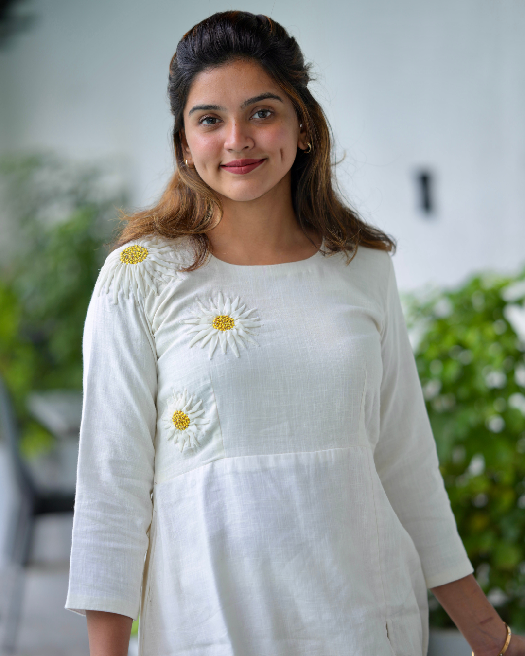 Pristine White Hand-Appliqué Cotton Top 4