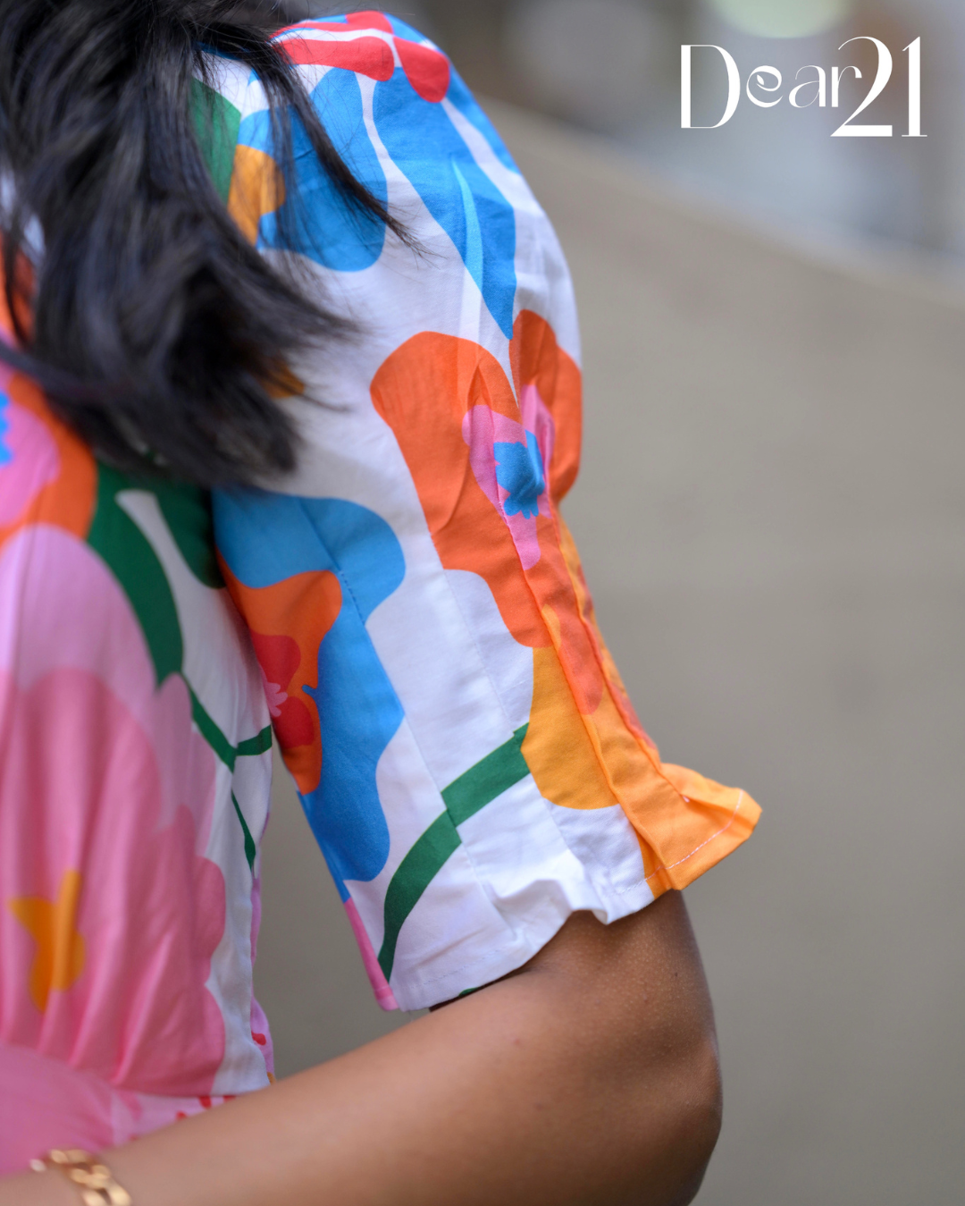 Tropical Bloom: Pink Floral Viscose Vacation Dress 9