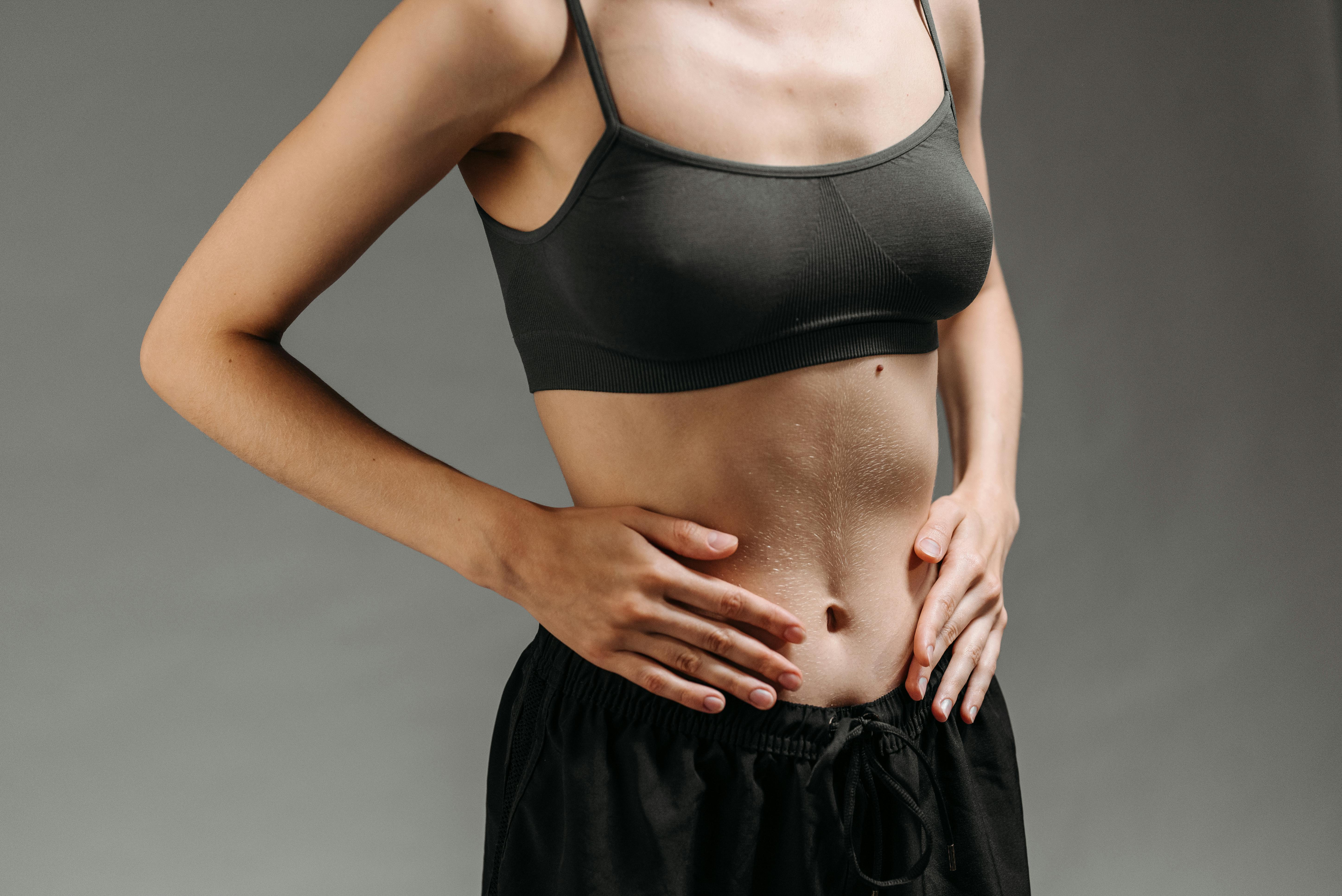 Valoración corporal para abdominoplastia en Burgos