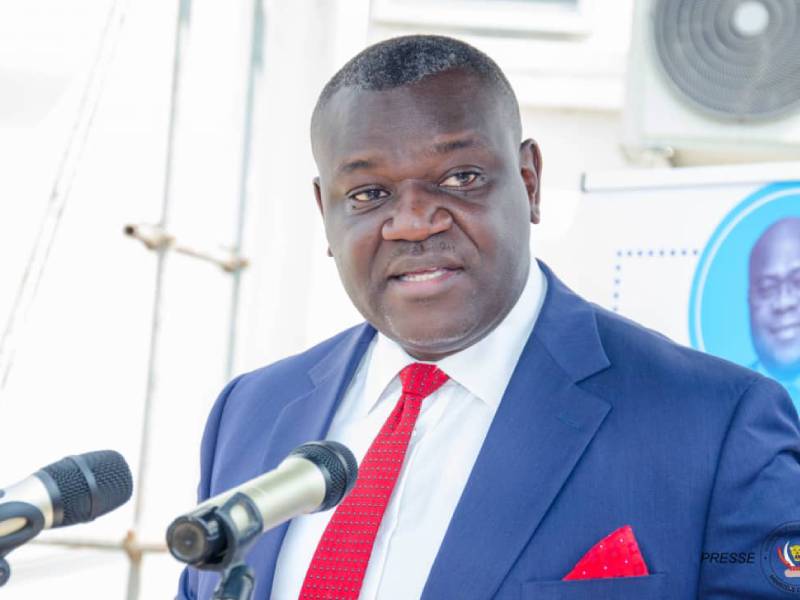 RDC : Augustin Kibassa Maliba signe l’Arrêté fixant les conditions et modalités d’examen des demandes et de délivrance des autorisations pour les activités et services numériques.