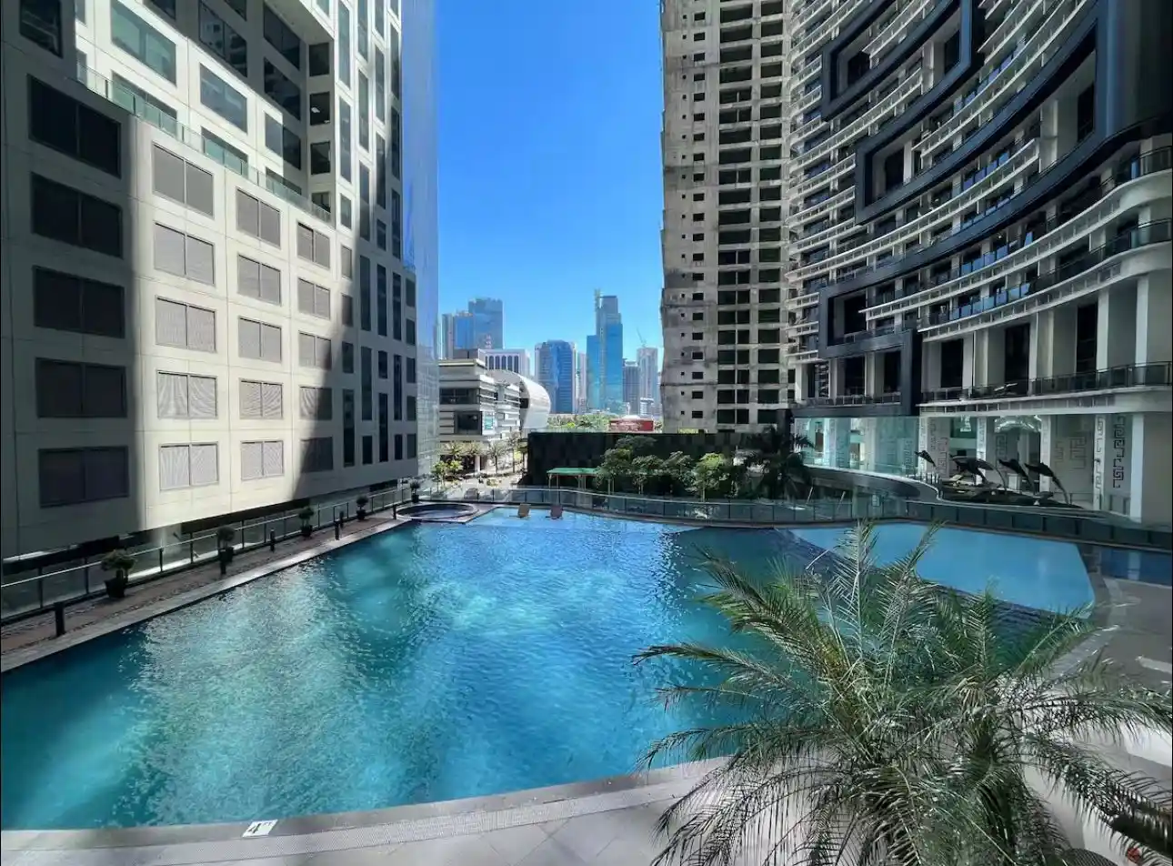 The Knightsbridge Residence luxury residential tower Poblacion, Makati