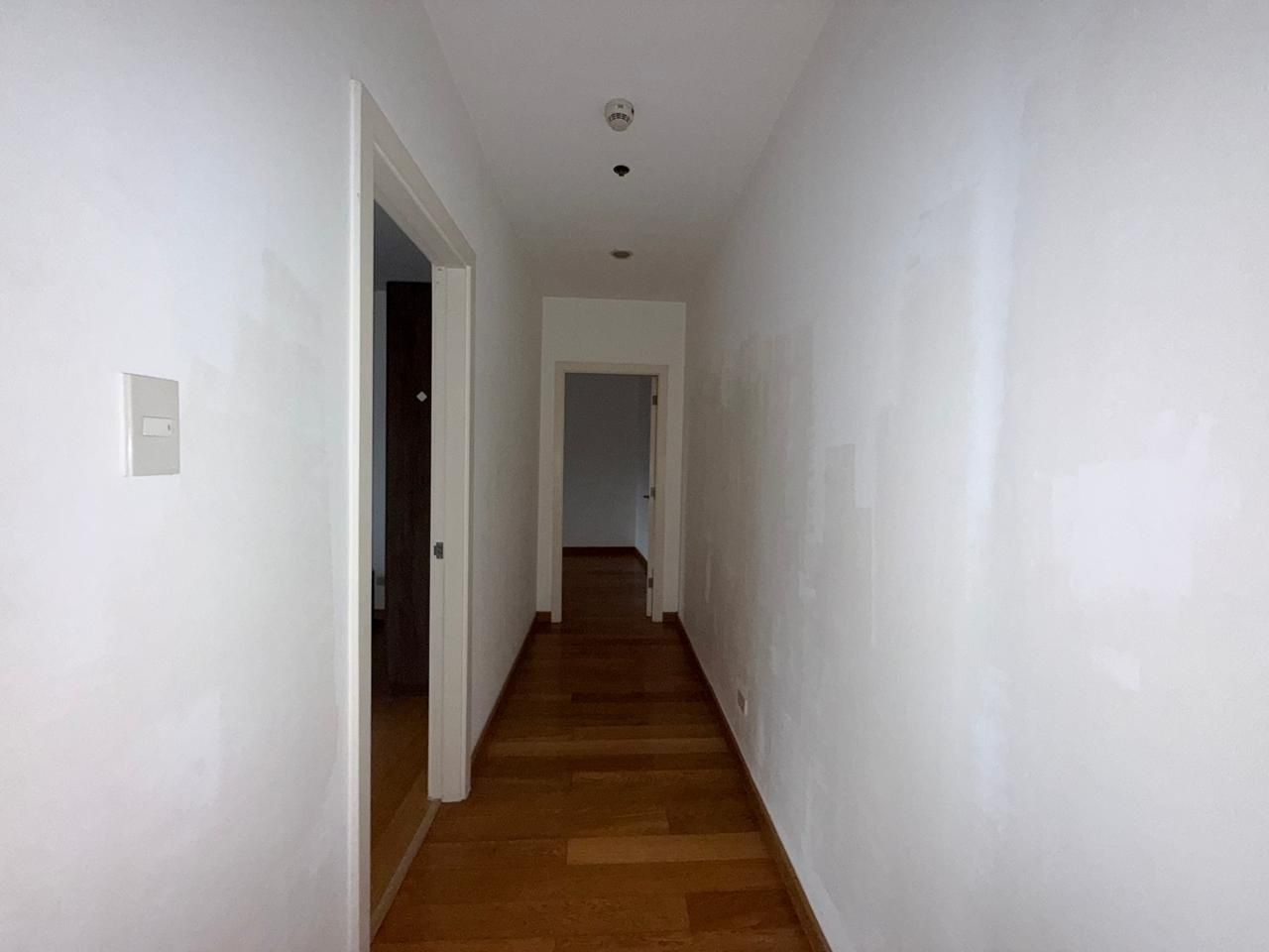 Gallery 2