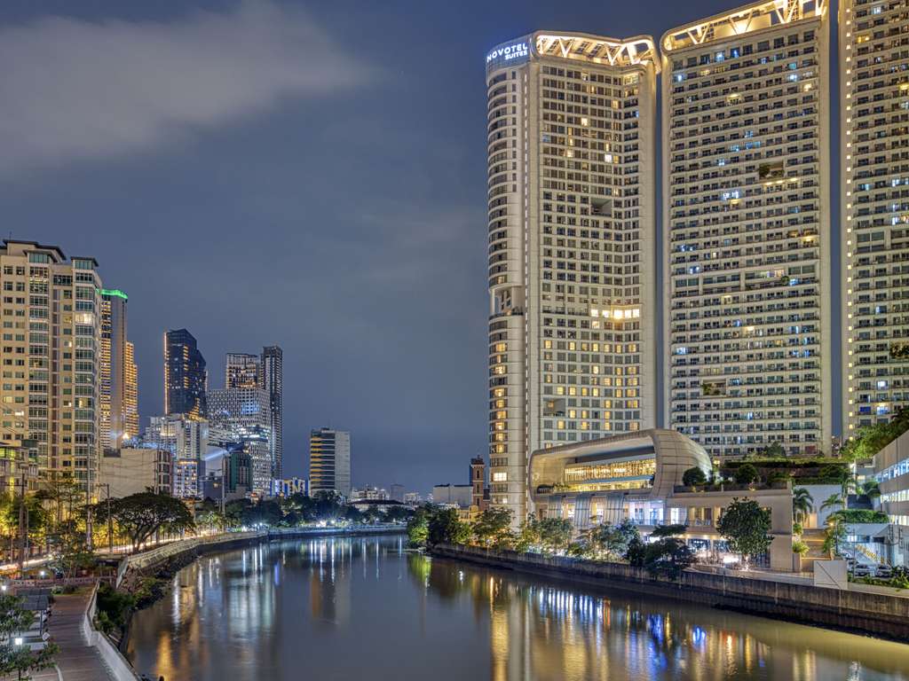 Acqua Residences luxury residence interior — photo 5