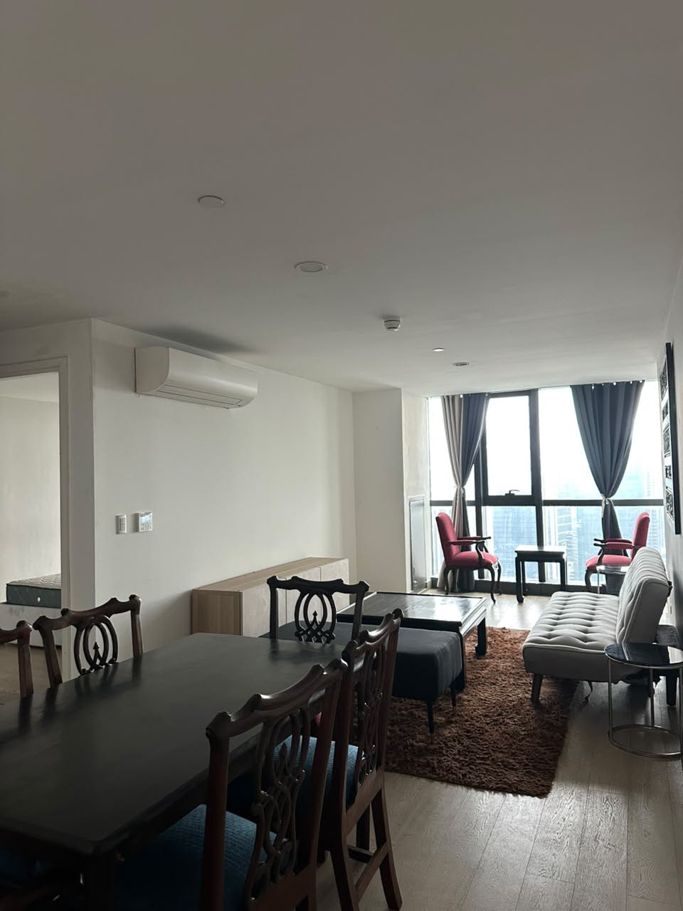 1-Bedroom Unit on the 35th Floor at Century Spire