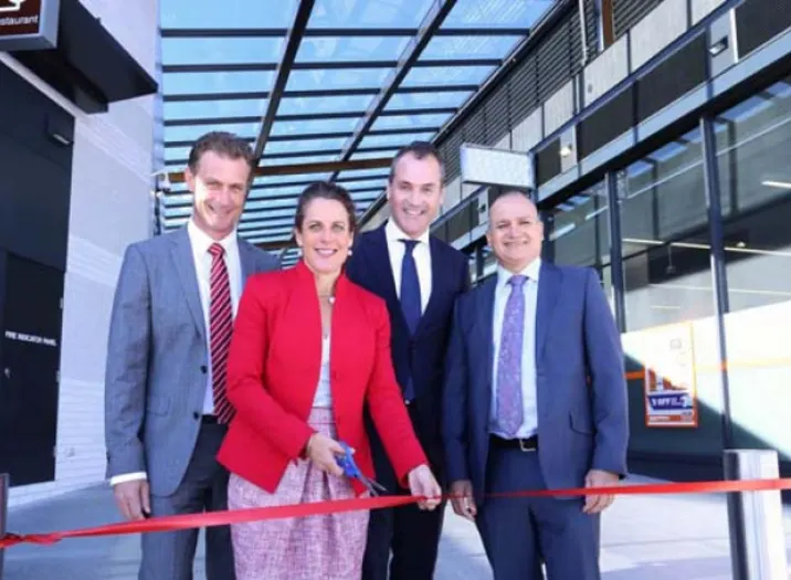 13 FocusFillWzYwMCw0NDAsIngiLDI3XQ. The Ponds Shopping Centre Opening