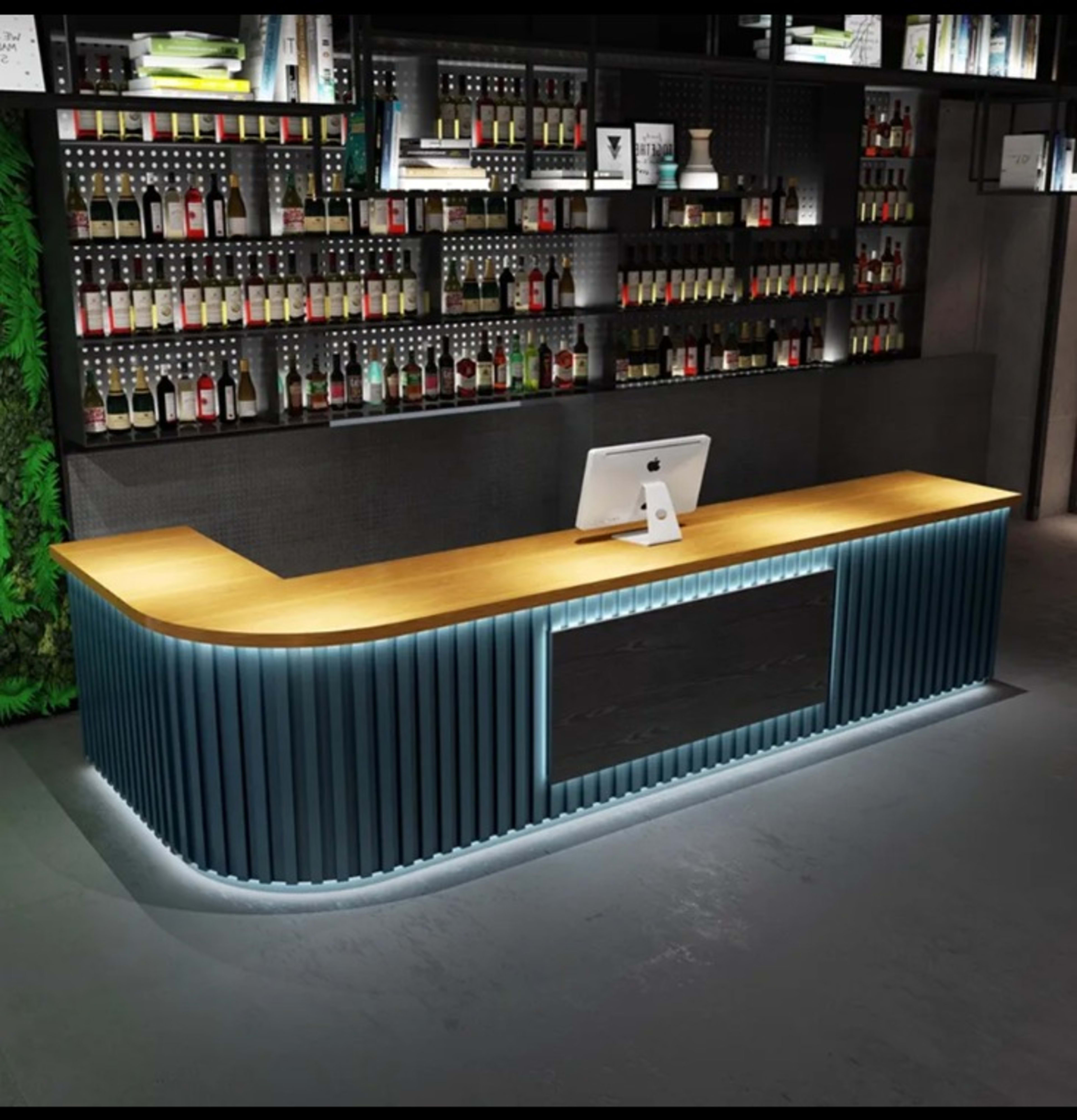 Bars & Pubs