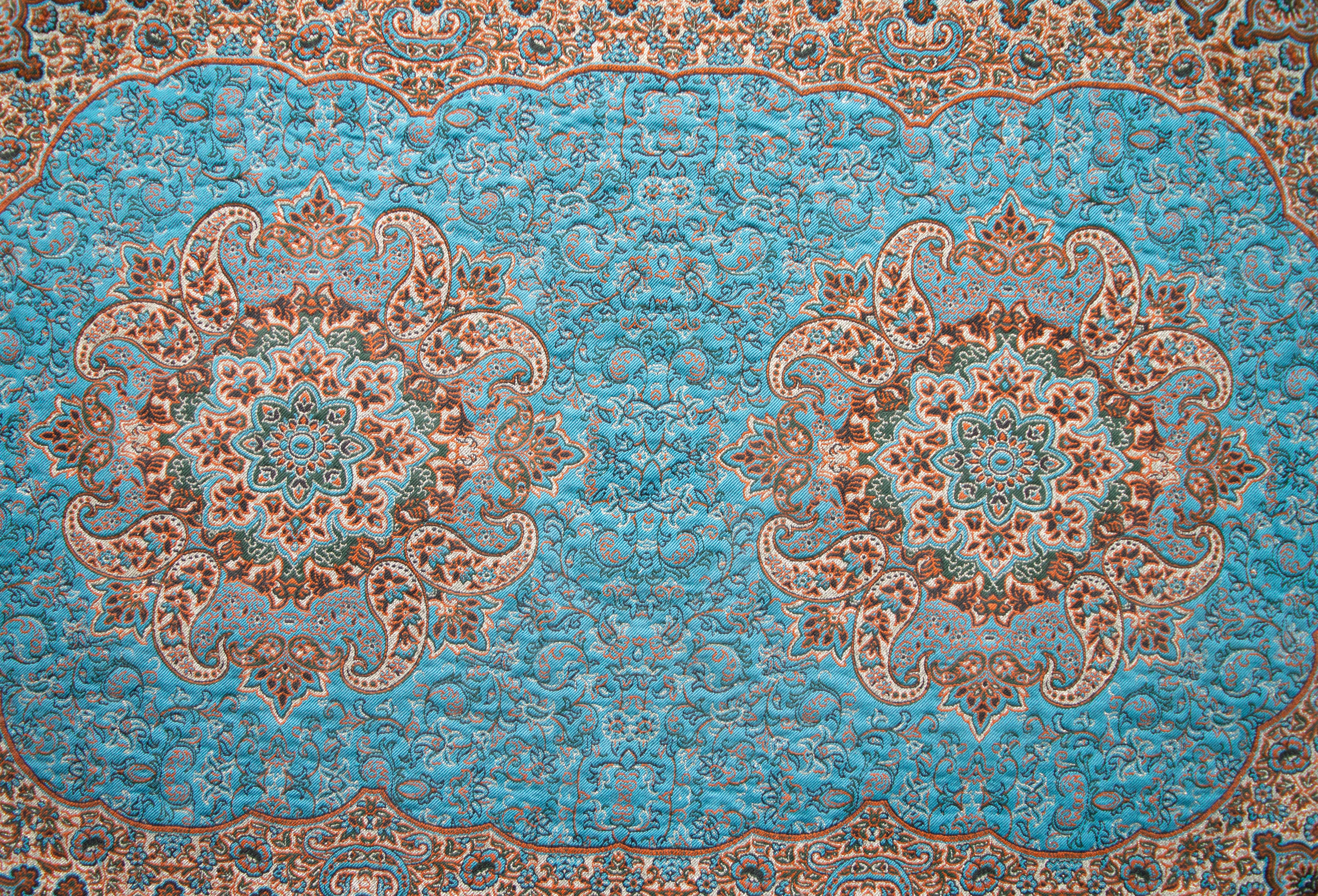 Small Carpet (150 x 300 cm)