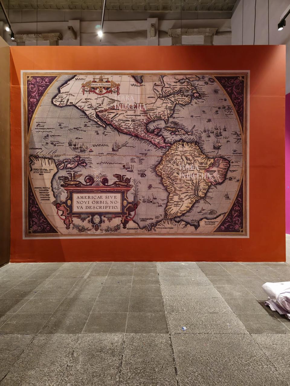 Producción de mobiliario museográfico y sistema expositivo para el Museo Franz Mayer