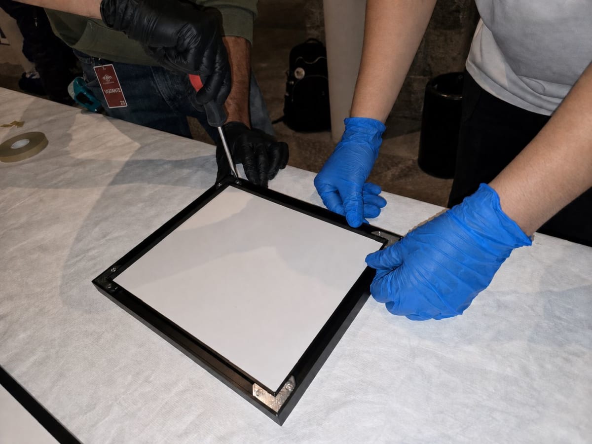 Detalle constructivo de mobiliario a medida para la Biblioteca Colegio Nacional