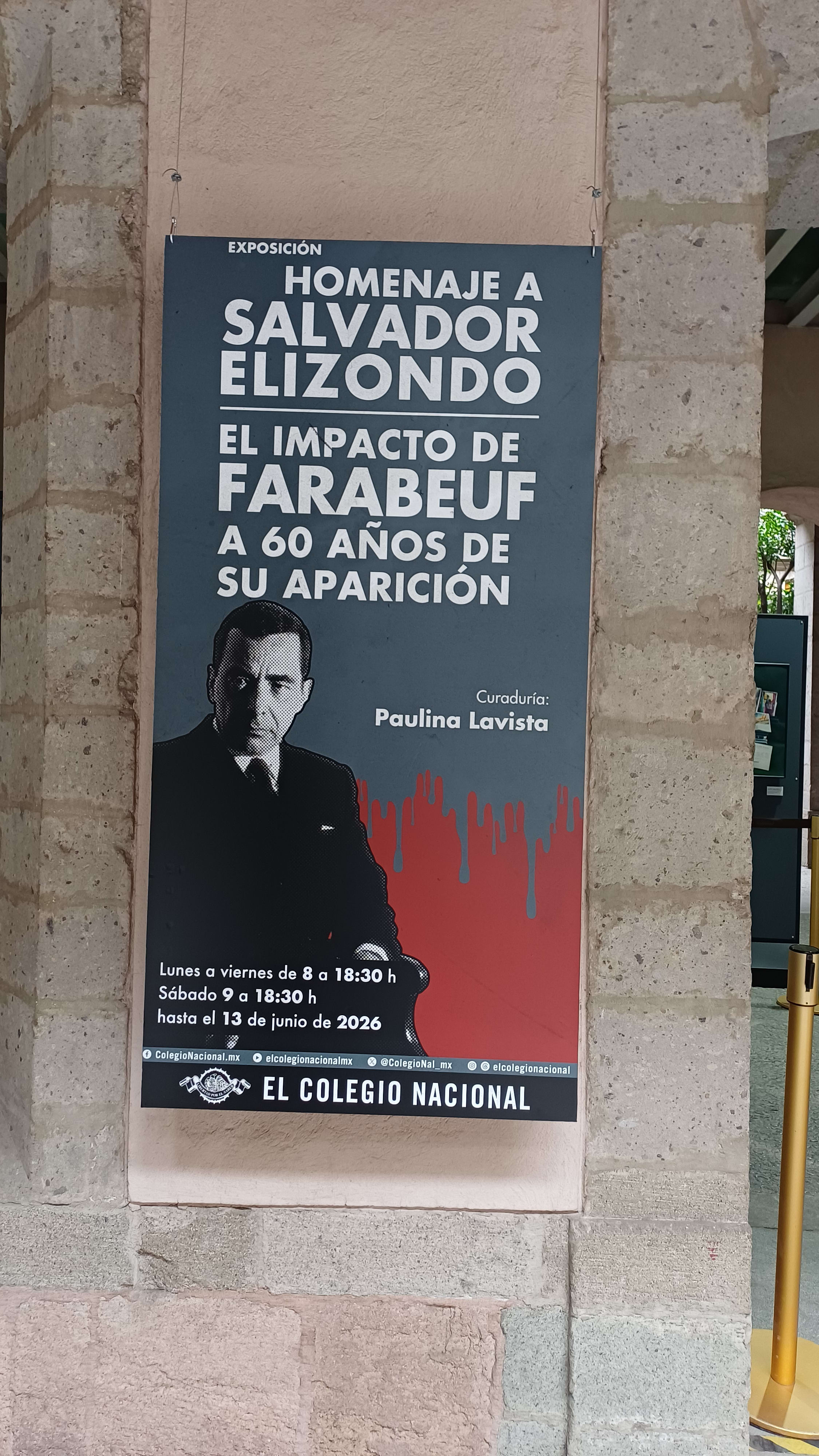 Diseño y montaje museográfico de la exposición homenaje a Salvador Elizondo en el Colegio Nacional