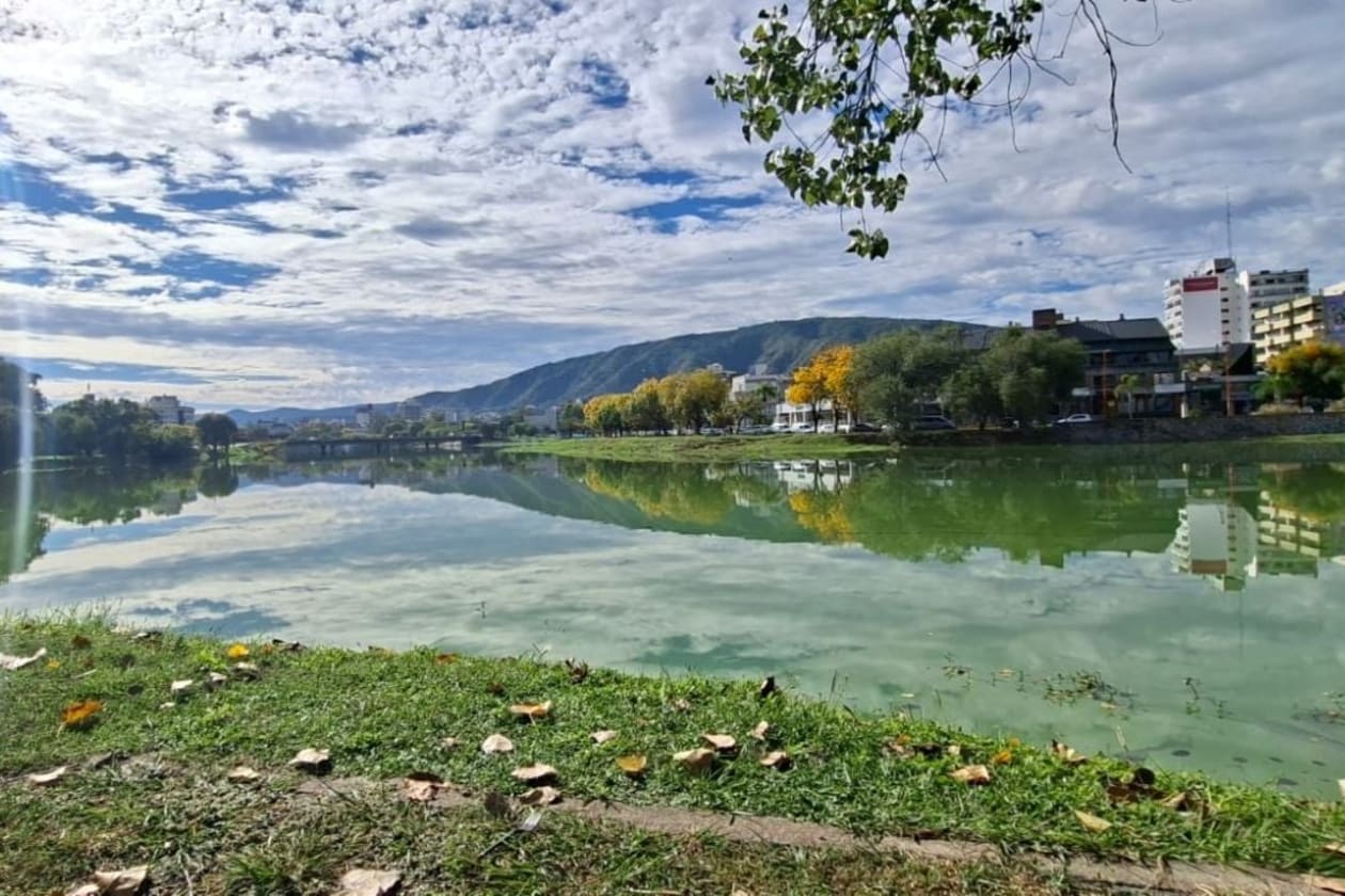 Cambio Climático en Villa Carlos Paz: Fin de Semana con Lluvias y Descenso de Temperatura