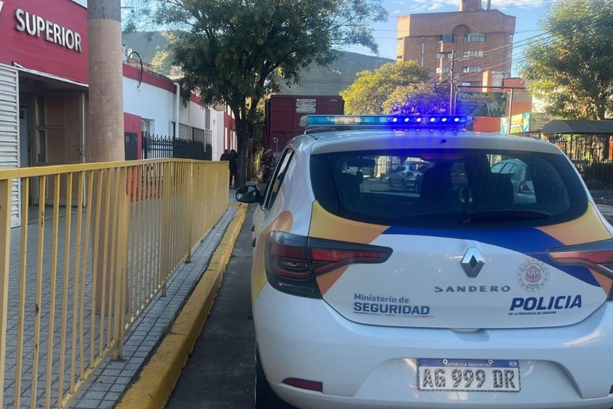 Operativo policial en Punilla por amenazas de tiroteos en escuelas