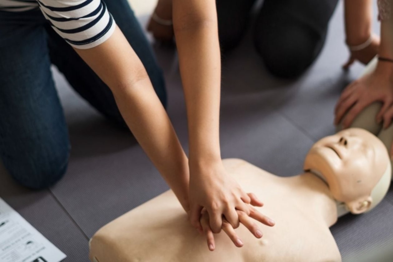 Capacitación en RCP y Maniobra de Heimlich en Capilla del Monte