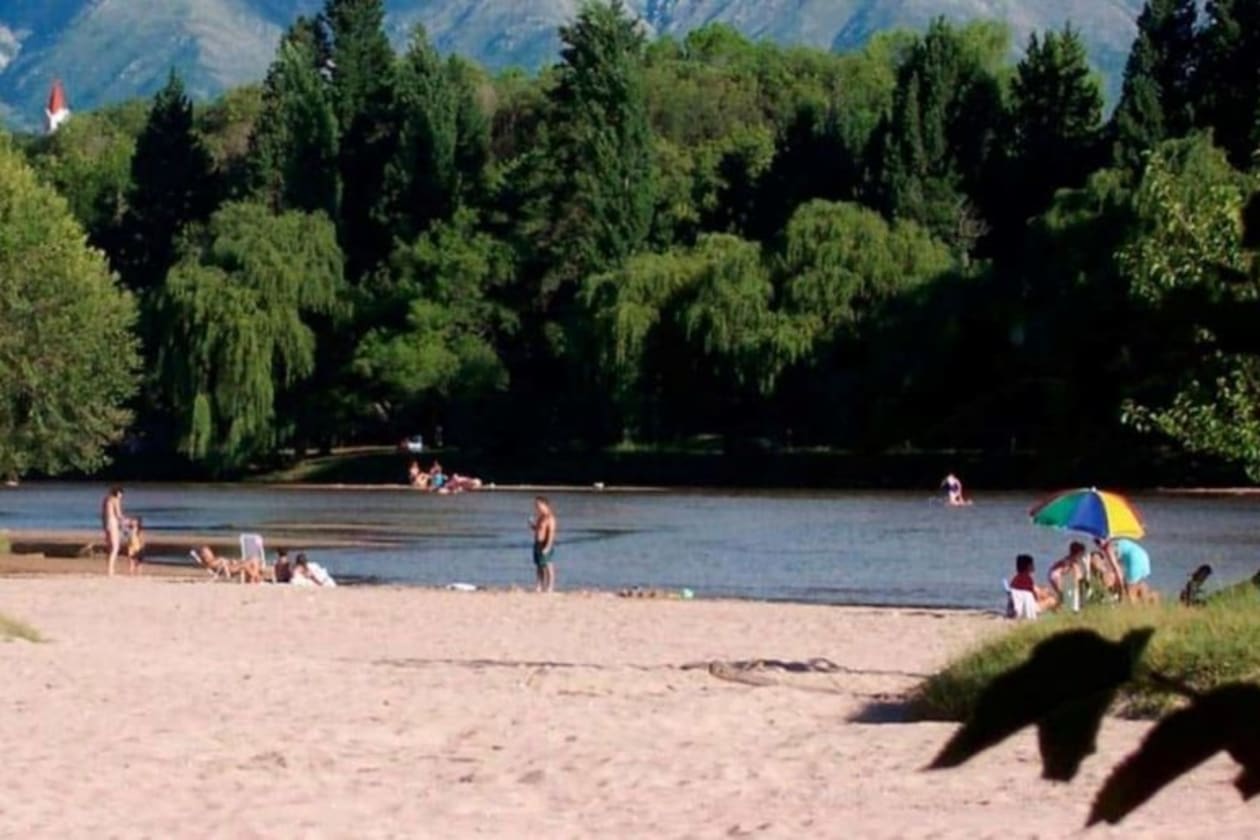 Tragedia en las Sierras: turista muere ahogado en un río cordobés