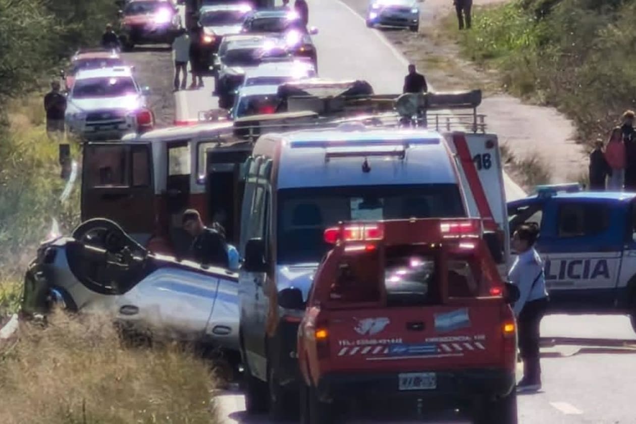 Accidente en la RN38: Auto volcado genera corte total cerca de Capilla del Monte
