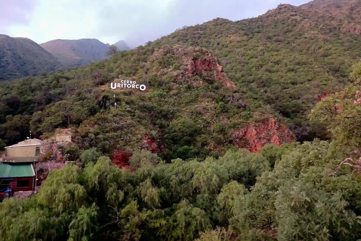 Ascenso al Cerro Uritorco: Nuevas Tarifas y Detalles