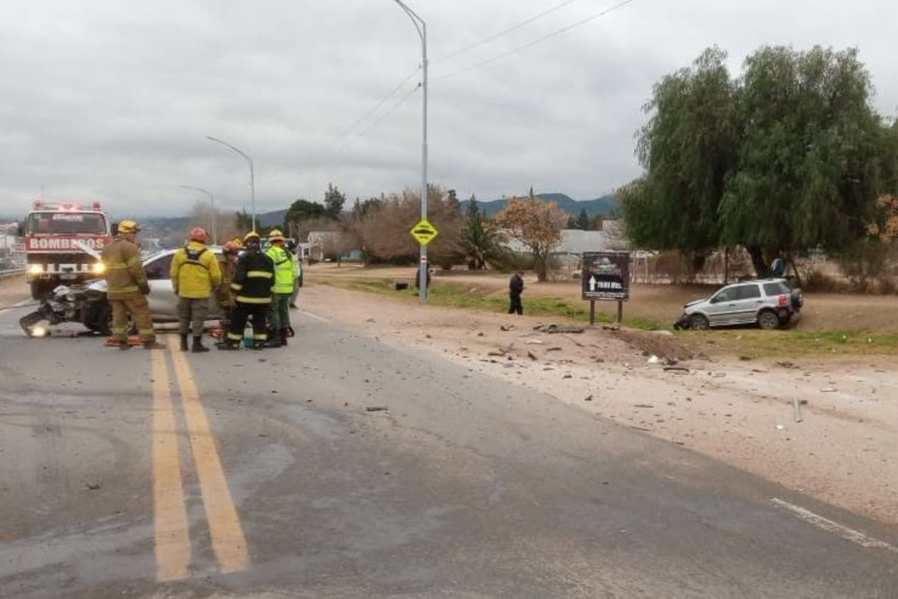 Choque frontal en Ruta 38 deja una mujer herida en Capilla del Monte