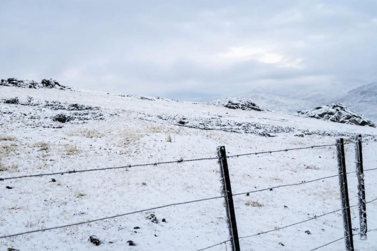 Impresionante nevada en Los Gigantes transforma el paisaje del Valle de Punilla