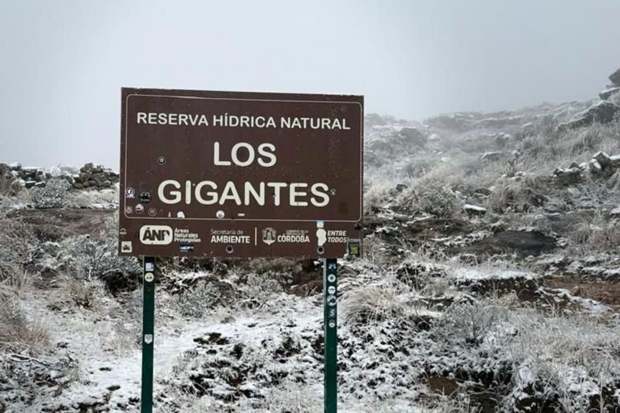 Los Gigantes cubiertos de nieve: un invierno mágico en Tanti