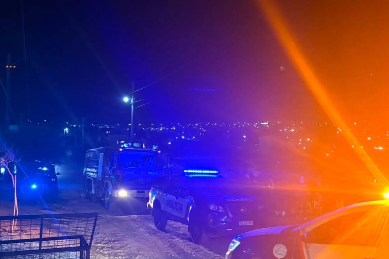 Explosión de motocicleta en Villa Santa Cruz del Lago: un susto sin heridos