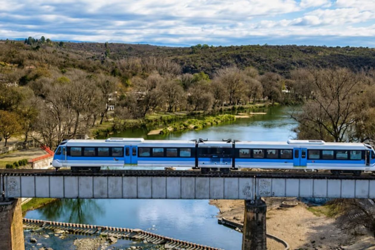 Descubrí el Tren de las Sierras: un viaje económico por paisajes cordobeses