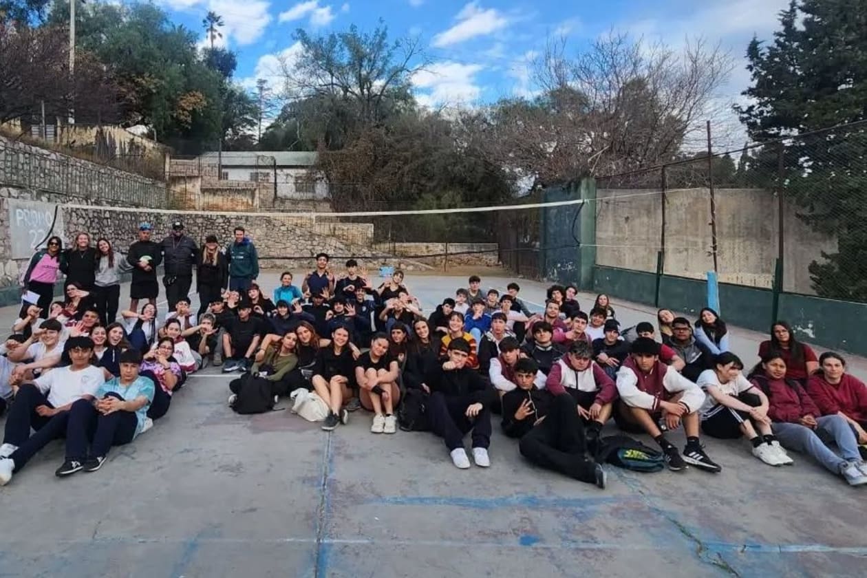 Inician los Juegos Intercolegiales en Capilla del Monte