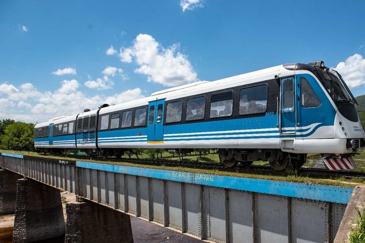 Nuevo cronograma y tarifas del Tren de las Sierras desde Córdoba