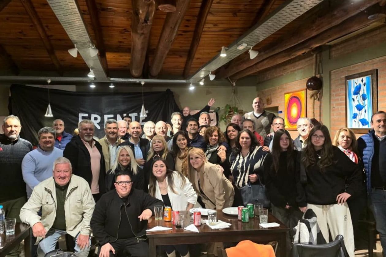 El Frente Cívico reunió a la oposición en San Antonio y lanzó duras críticas a la Provincia